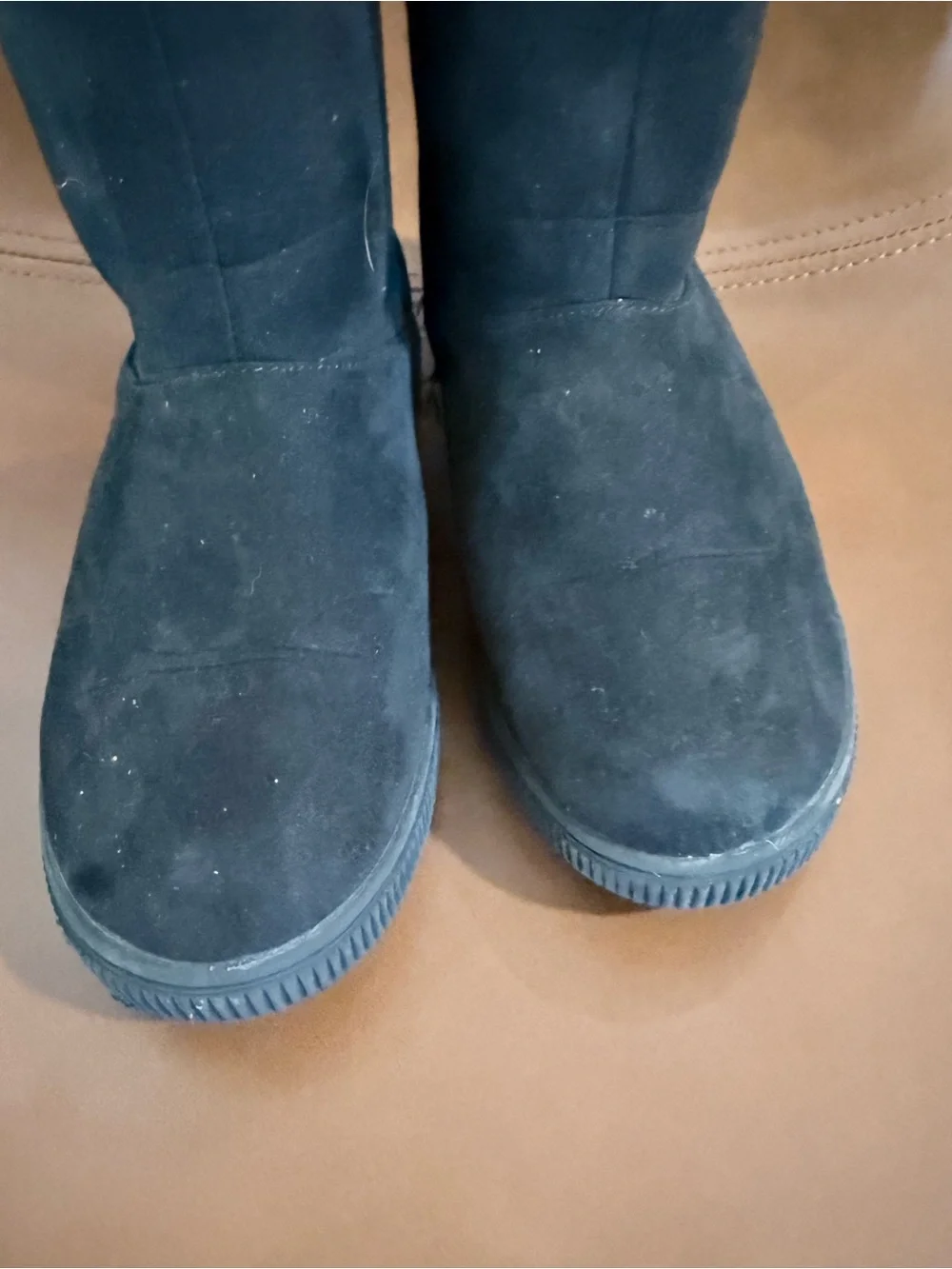 Cat and Jack Size13 Black Suede Short Winter Boots